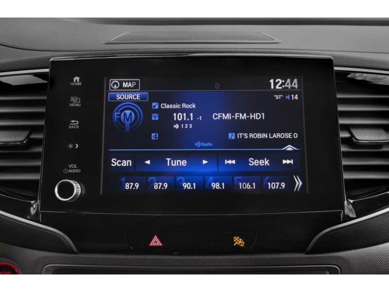 2021 Honda Ridgeline Touring AWD|Rare Find|Safetied Interior Shot 2