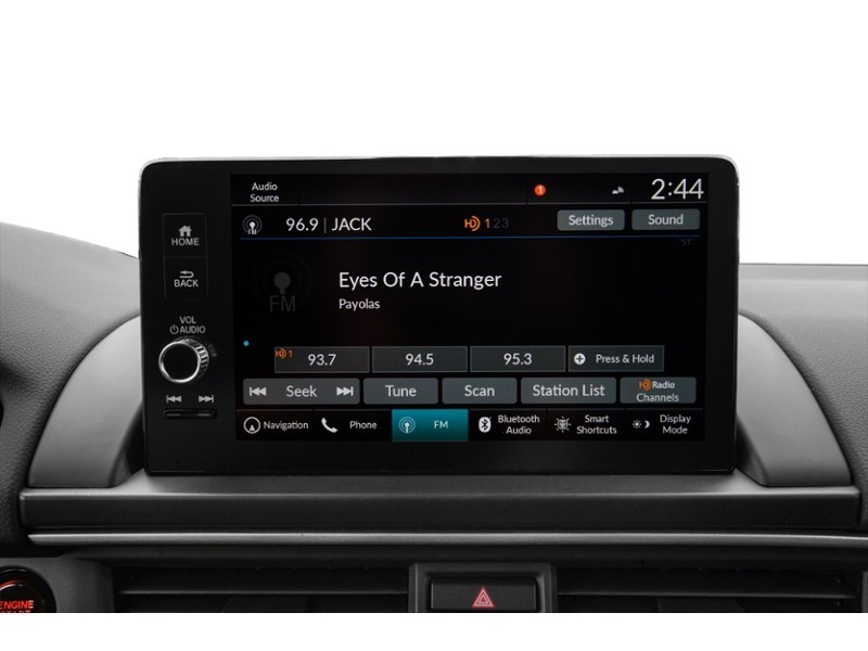 2023 Honda Pilot Touring AWD Interior Shot 2