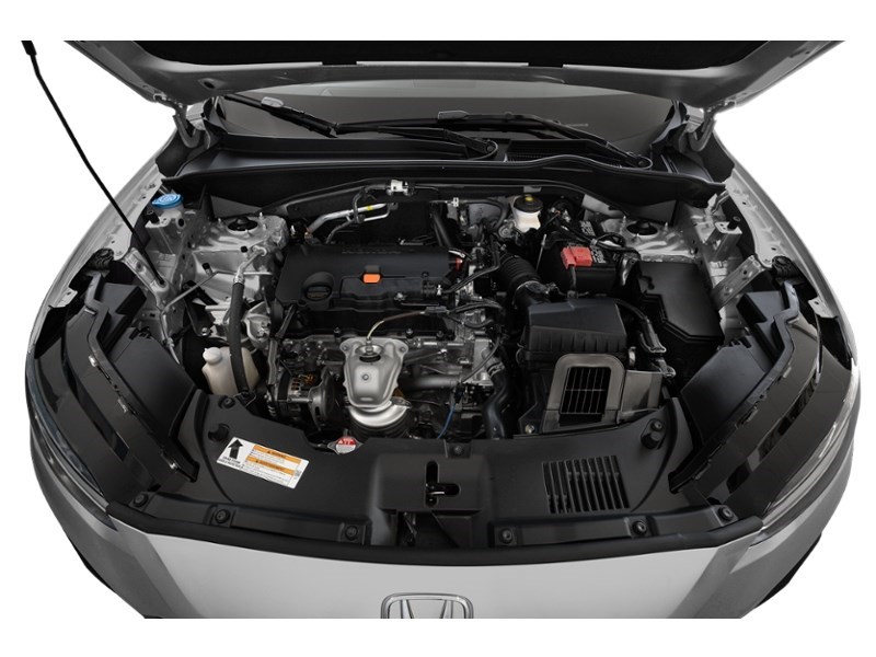 2026 Honda HR-V LX AWD CVT Exterior Shot 3
