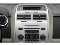 2010 Ford Escape FWD 4dr V6 Auto XLT Interior Shot 2