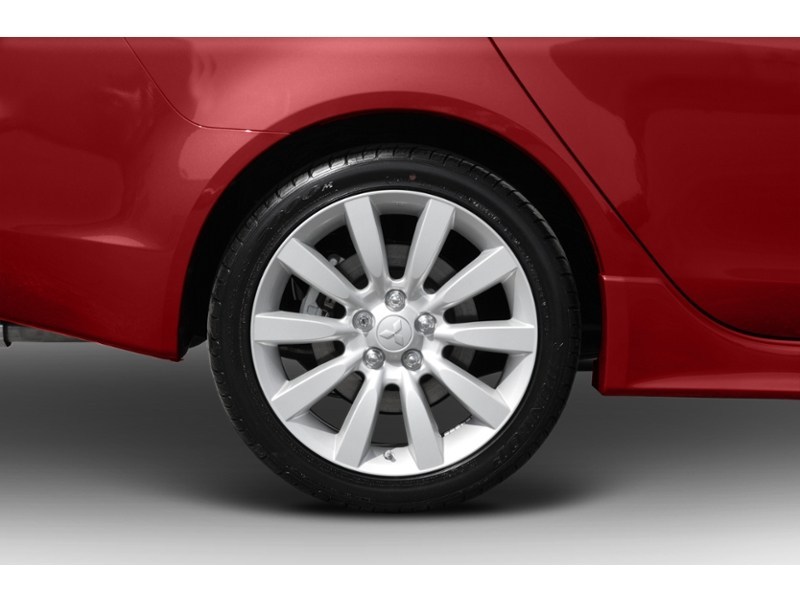 2010 Mitsubishi Lancer 4dr Sdn CVT DE Exterior Shot 5