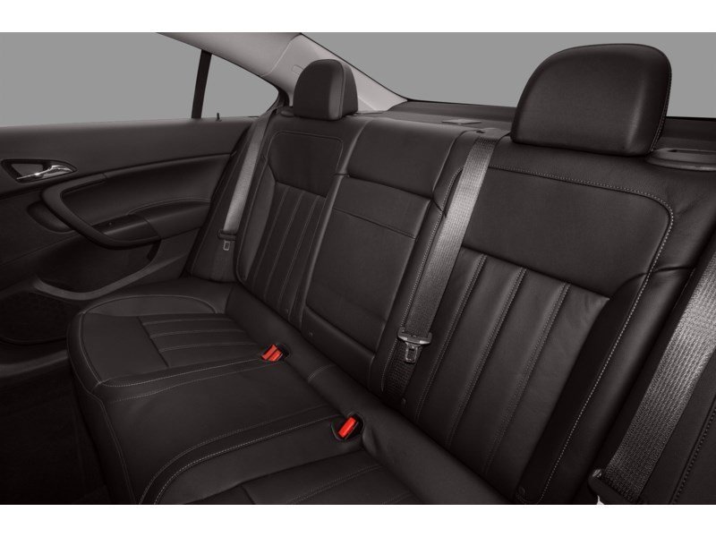 2011 Buick Regal 4dr Sdn CXL w/1SB (Oshawa Plant) Interior Shot 6