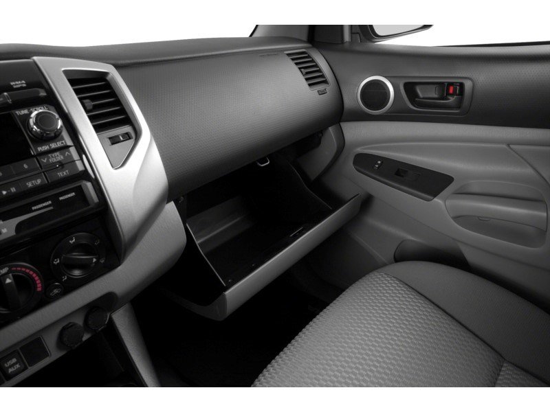 2013 Toyota Tacoma 4WD Double Cab V6 Auto Interior Shot 3