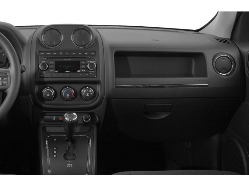 2016 Jeep Patriot 4WD 4dr High Altitude Interior Shot 1