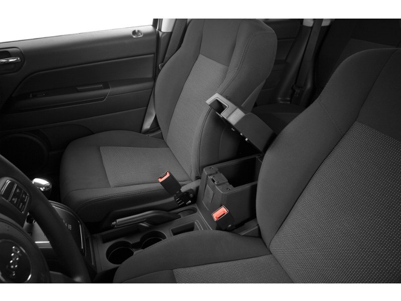 2013 Jeep Compass 4WD 4dr North Interior Shot 7