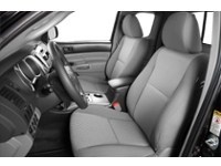 2015 Toyota Tacoma 4WD Access Cab I4 Auto Interior Shot 5