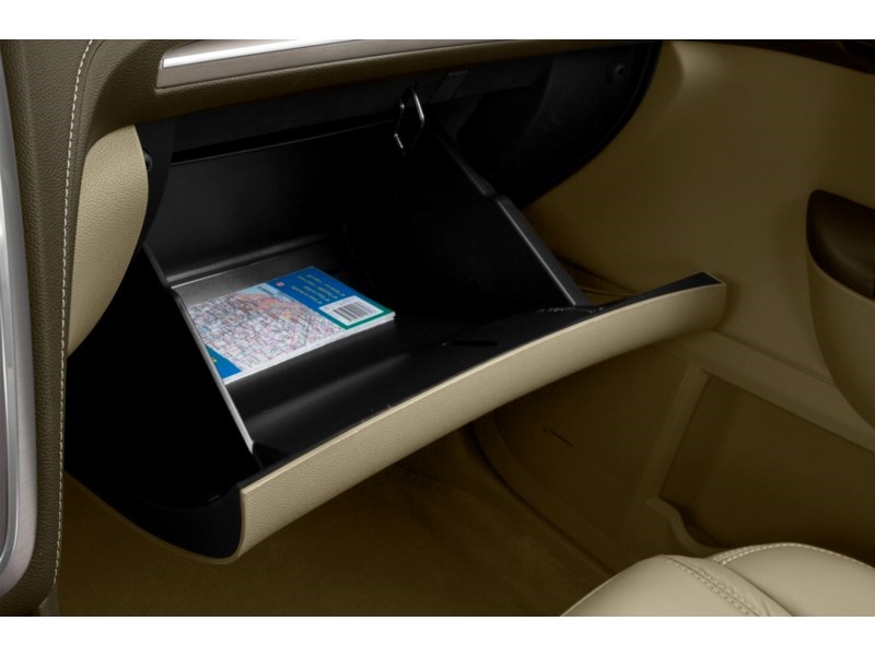 2016 GMC Acadia AWD 4dr Denali Interior Shot 4