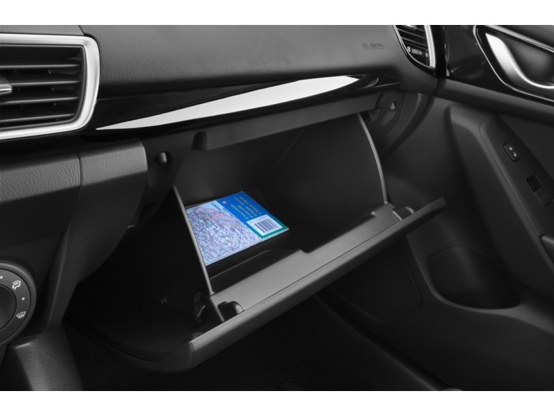 2015 Mazda Mazda3 Sport GX Interior Shot 4