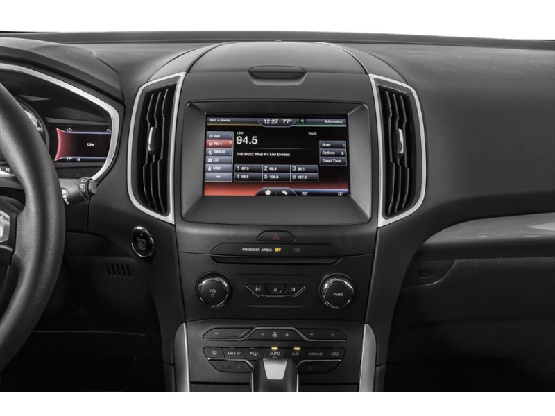 2016 Ford Edge 4dr SEL AWD Interior Shot 2