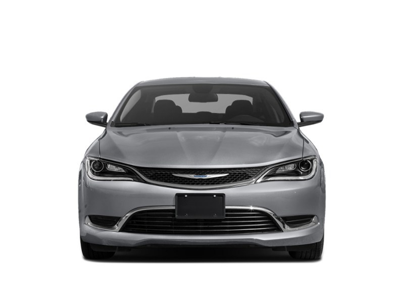 2015 Chrysler 200 4dr Sdn Limited FWD Exterior Shot 6