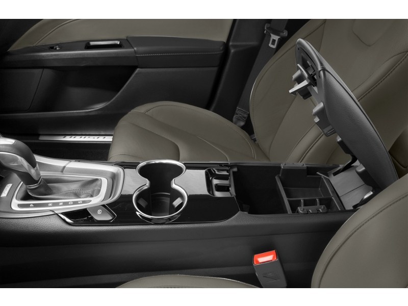 2014 Ford Fusion 4dr Sdn Titanium AWD Exterior Shot 12