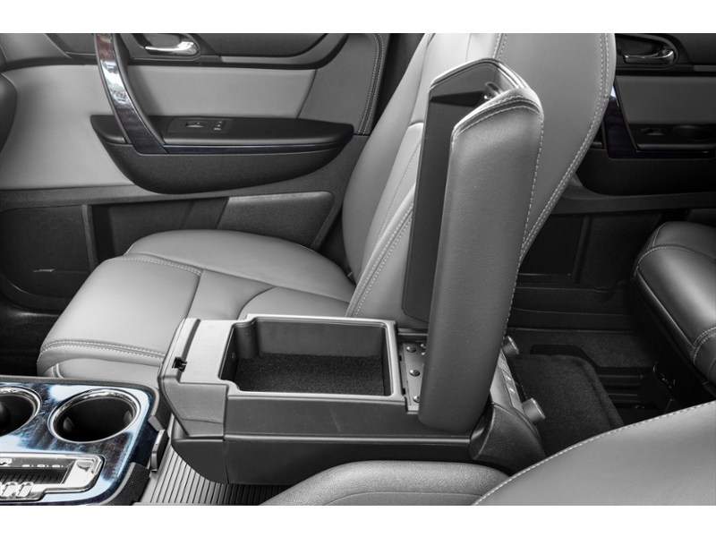 2016 GMC Acadia AWD 4dr SLT w/SLT-1 Interior Shot 7
