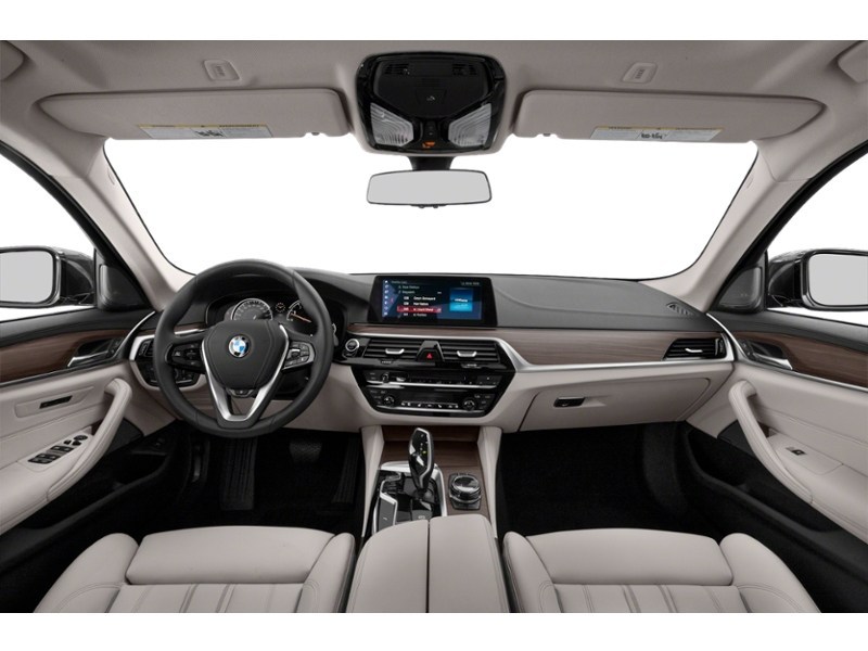 2018 BMW 5 Series 530i xDrive Sedan/CLEAN CARFAX/SAFETY CERTIFIED Interior Shot 6