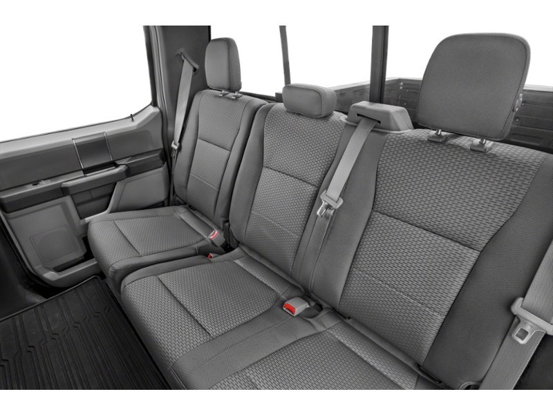 2019 Ford Super Duty F-250 SRW XLT 4WD Crew Cab 6.75' Box Interior Shot 5