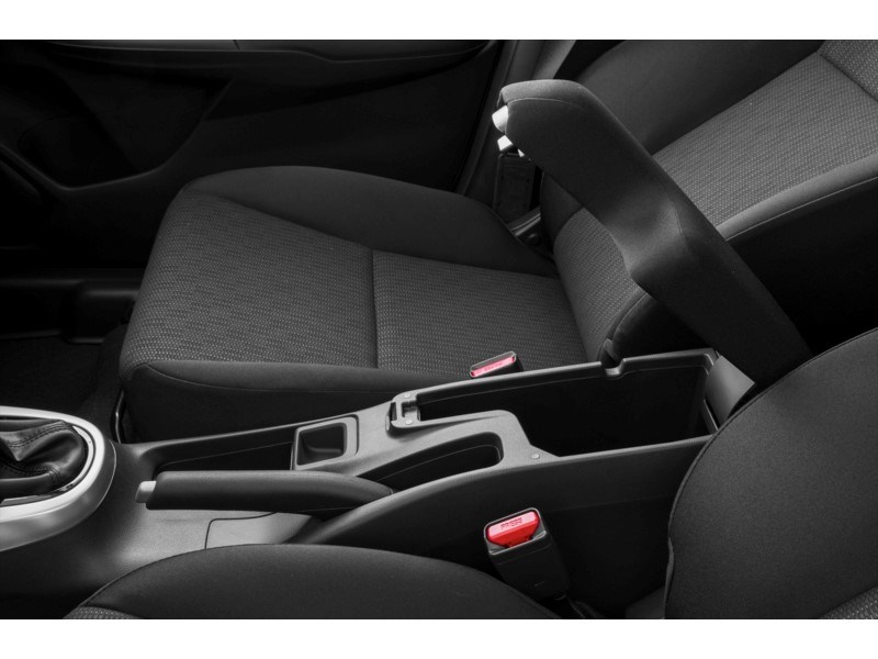 2017 Honda Fit FIT LX/SENIOR DRIVEN/INSANE MILEAGE/HTD SEATS Interior Shot 7