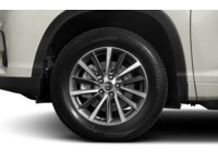 2019 Toyota Highlander AWD XLE | Sunroof | Leather | 8 Passenger Exterior Shot 5