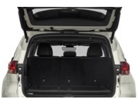 2019 Toyota Highlander AWD XLE Exterior Shot 4