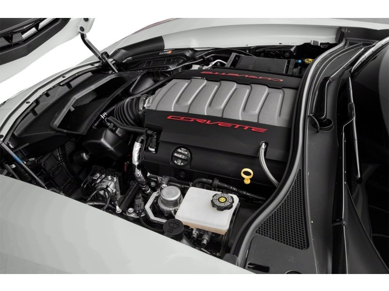 2018 Chevrolet Corvette 2dr Stingray Cpe w/1LT Exterior Shot 3