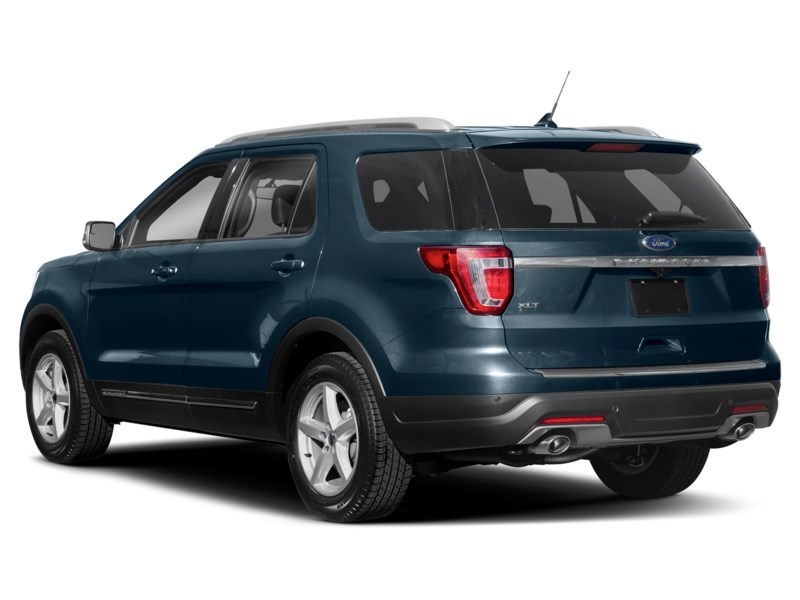 2019 Ford Explorer XLT 4WD Exterior Shot 10
