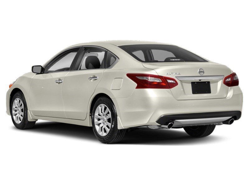 2018 Nissan Altima 2.5 SV Sedan Exterior Shot 9