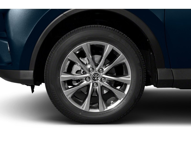 2018 Toyota RAV4 AWD SE Exterior Shot 5