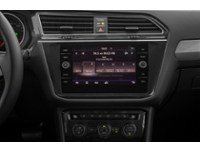 2020 Volkswagen Tiguan Comfortline 4MOTION Interior Shot 2