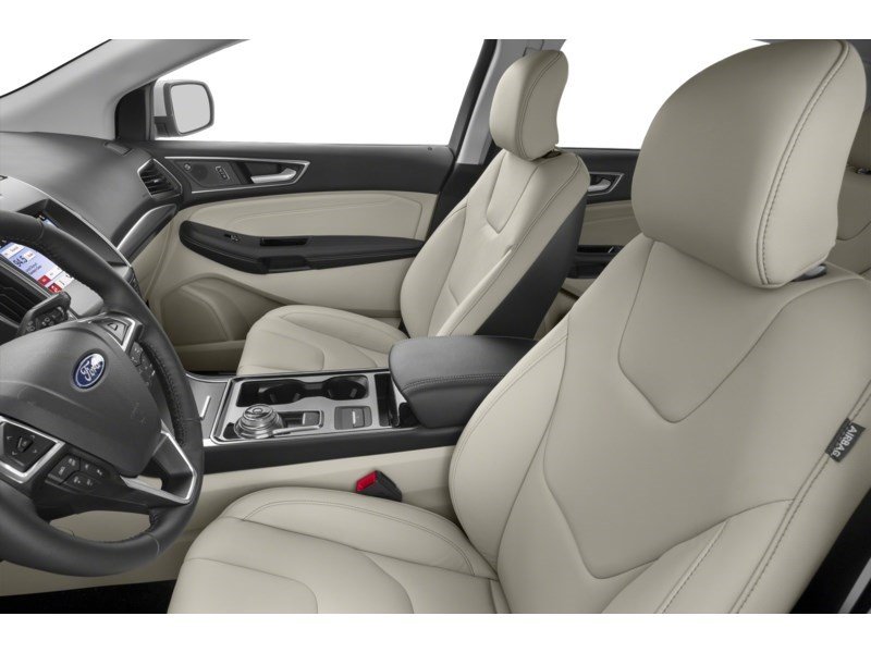 2019 Ford Edge Titanium AWD Interior Shot 4