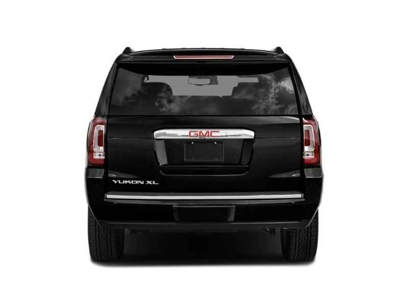 2019 GMC Yukon XL 4WD 4dr Denali Exterior Shot 7