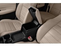 2019 Honda CR-V Touring AWD Interior Shot 7