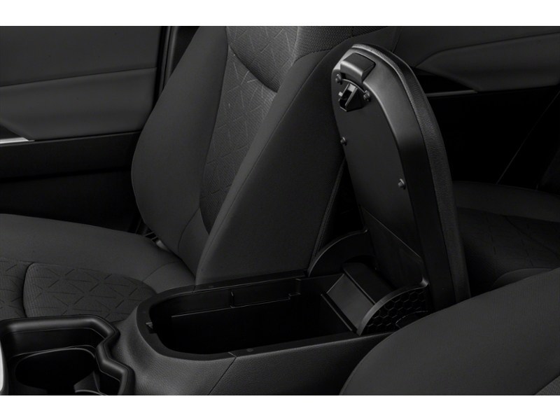 2020 Toyota RAV4 XLE AWD Interior Shot 7