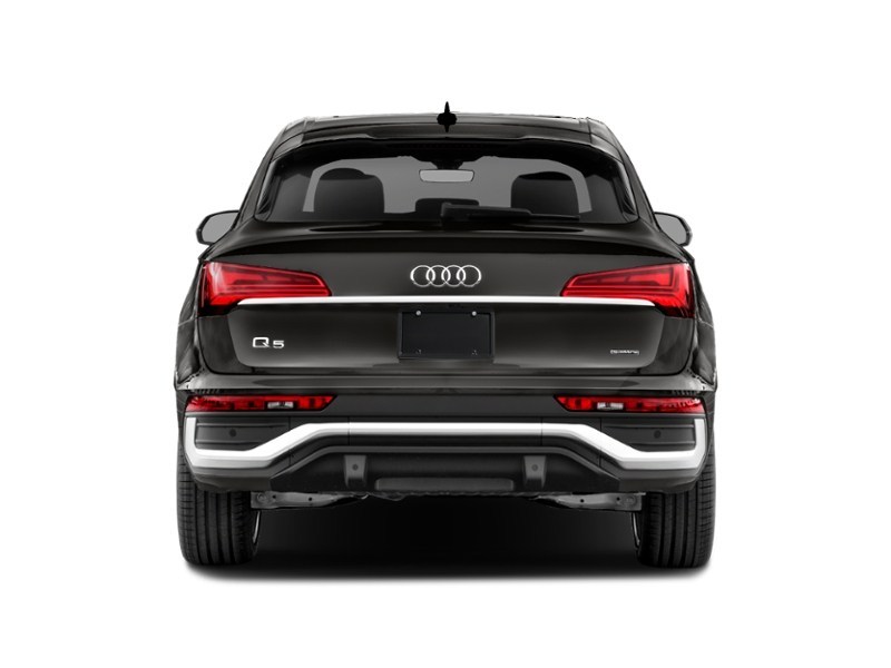 2021 Audi Q5 Sportback Progressiv 45 TFSI quattro Exterior Shot 7