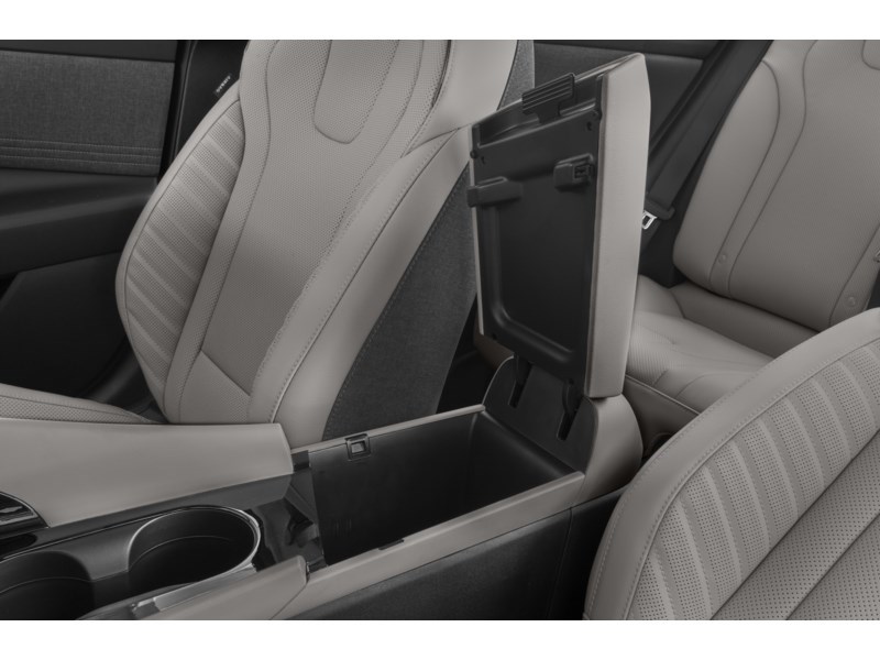 2021 Hyundai Elantra HEV Preferred DCT Interior Shot 7