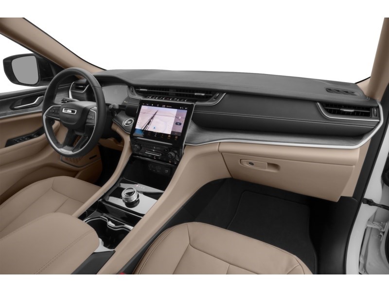 2021 Jeep Grand Cherokee L Altitude 4x4 Interior Shot 1
