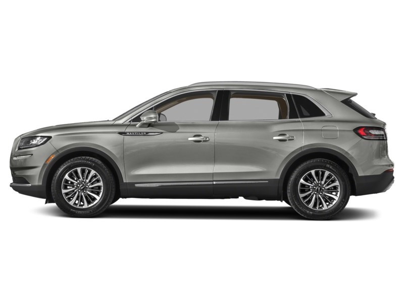 2022 Lincoln Nautilus Reserve AWD Exterior Shot 6