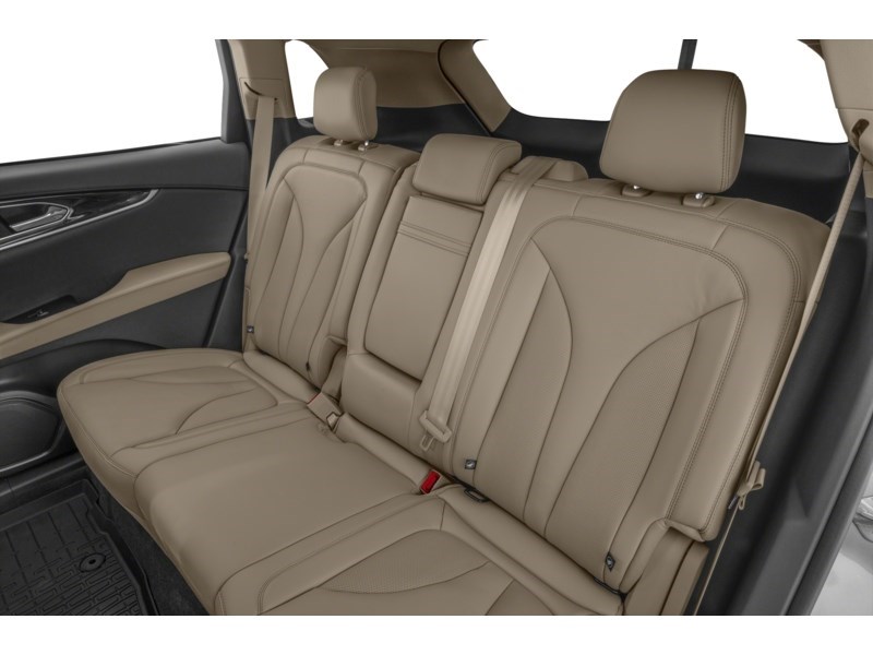 2022 Lincoln Nautilus Reserve AWD Interior Shot 5