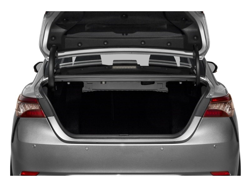 2022 Toyota Camry XSE V6 Auto Exterior Shot 4