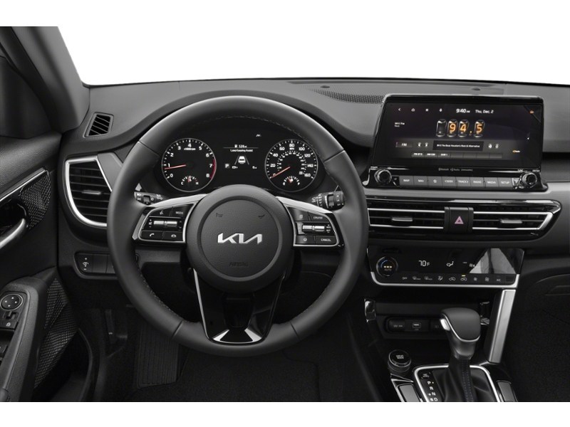 2022 Kia Seltos EX AWD Interior Shot 3