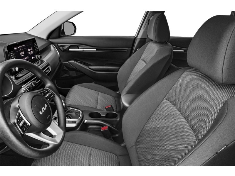 2023 Kia Seltos LX FWD Interior Shot 4