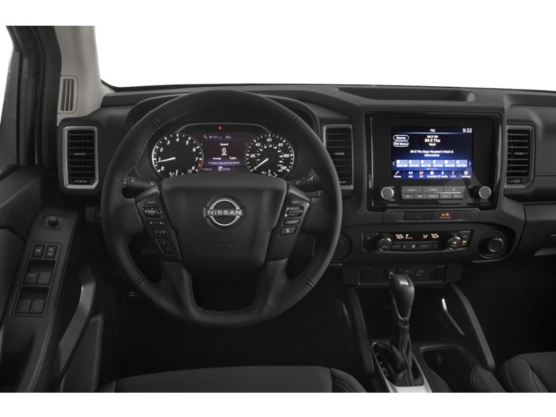 2022 Nissan Frontier Crew Cab SV Long Bed 4x4 Interior Shot 3