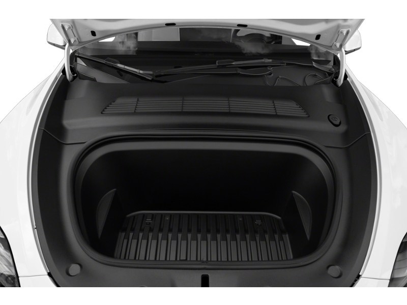 2023 Tesla Model Y Performance AWD Exterior Shot 3