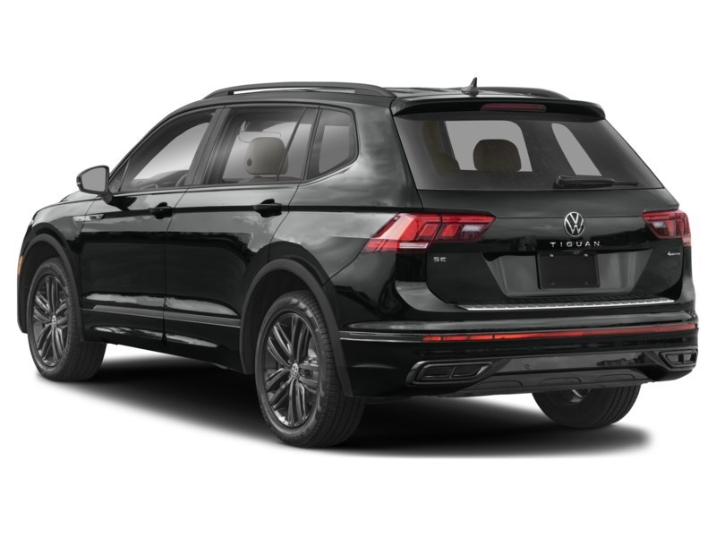 2022 Volkswagen Tiguan Comfortline R-Line Black Edition 4MOTION Exterior Shot 9