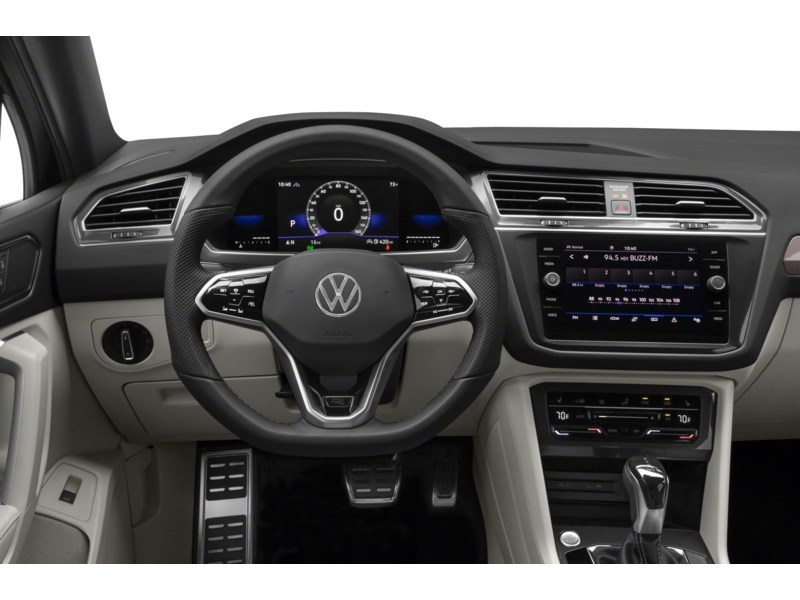 2022 Volkswagen Tiguan Comfortline R-Line Black Edition 4MOTION Interior Shot 3