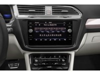 2022 Volkswagen Tiguan Comfortline R-Line Black Edition 4MOTION Interior Shot 2