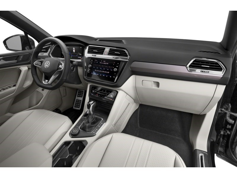 2022 Volkswagen Tiguan Comfortline R-Line Black Edition 4MOTION Interior Shot 1