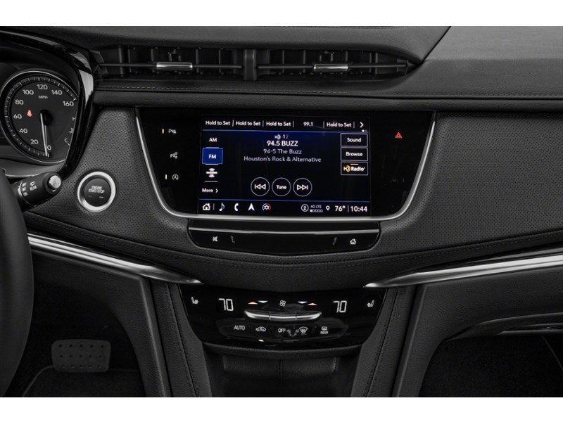 2023 Cadillac XT5 AWD 4dr Luxury Interior Shot 2