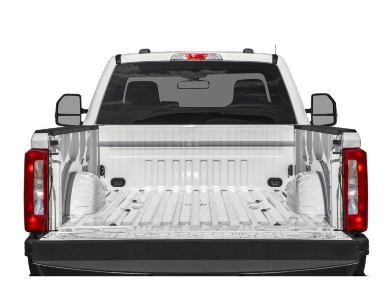 2026 Ford F-250 XL 4WD Reg Cab 8' Box Exterior Shot 4
