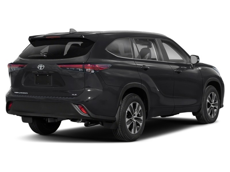 2024 Toyota Highlander XLE AWD Exterior Shot 2