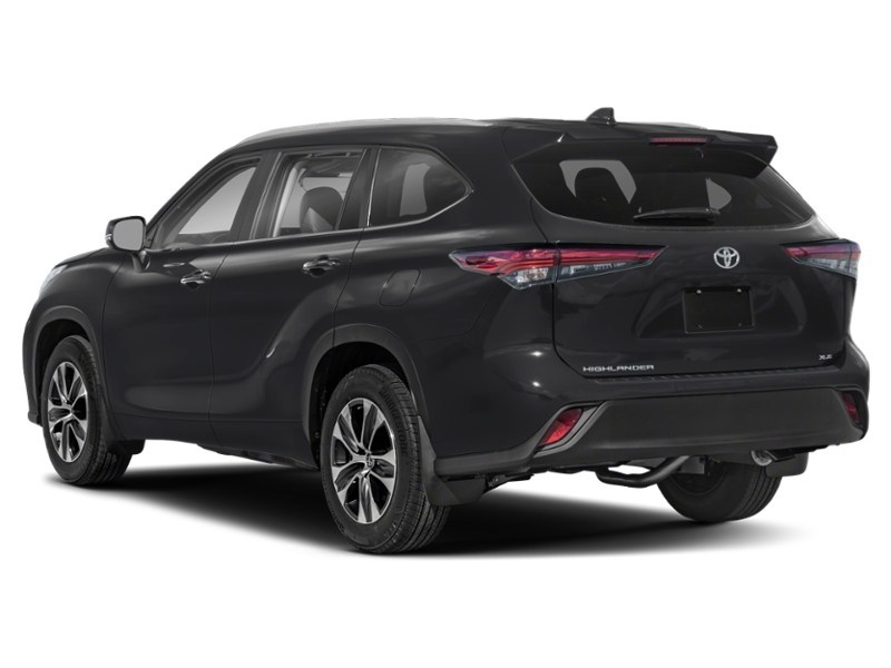 2024 Toyota Highlander XLE AWD Exterior Shot 9