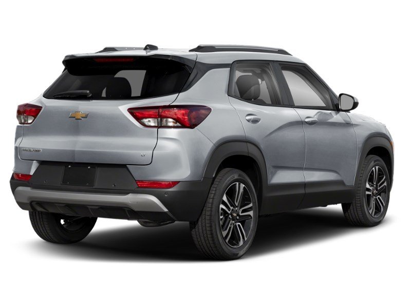 2026 Chevrolet Trailblazer AWD 4dr LT Exterior Shot 2