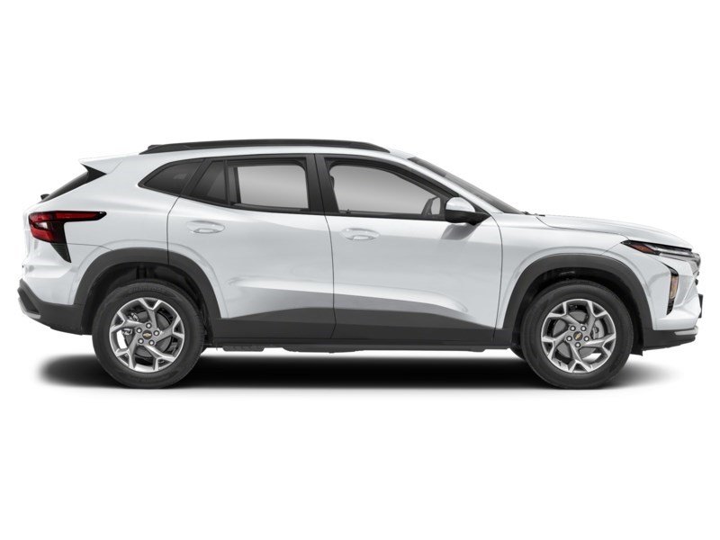 2026 Chevrolet Trax FWD 4dr 2RS Exterior Shot 10